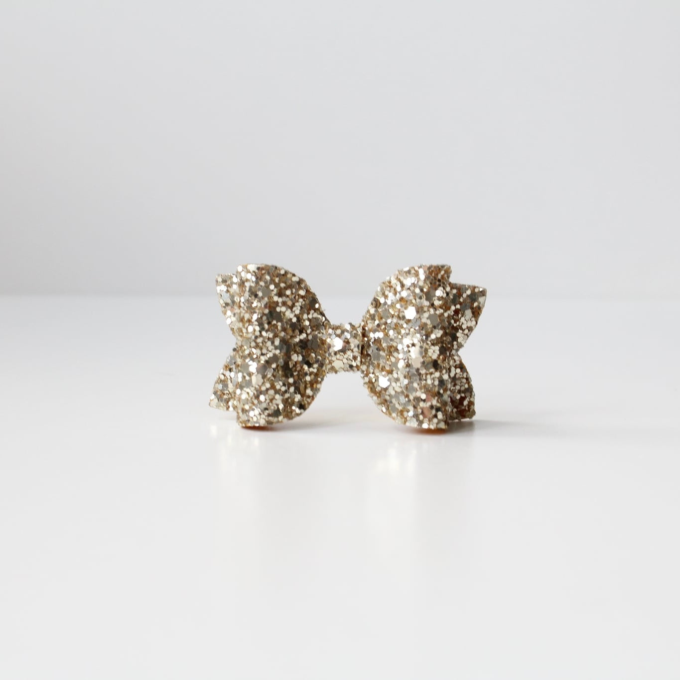 Medium deluxe glitter bows | 20 Colours | Clip or headband