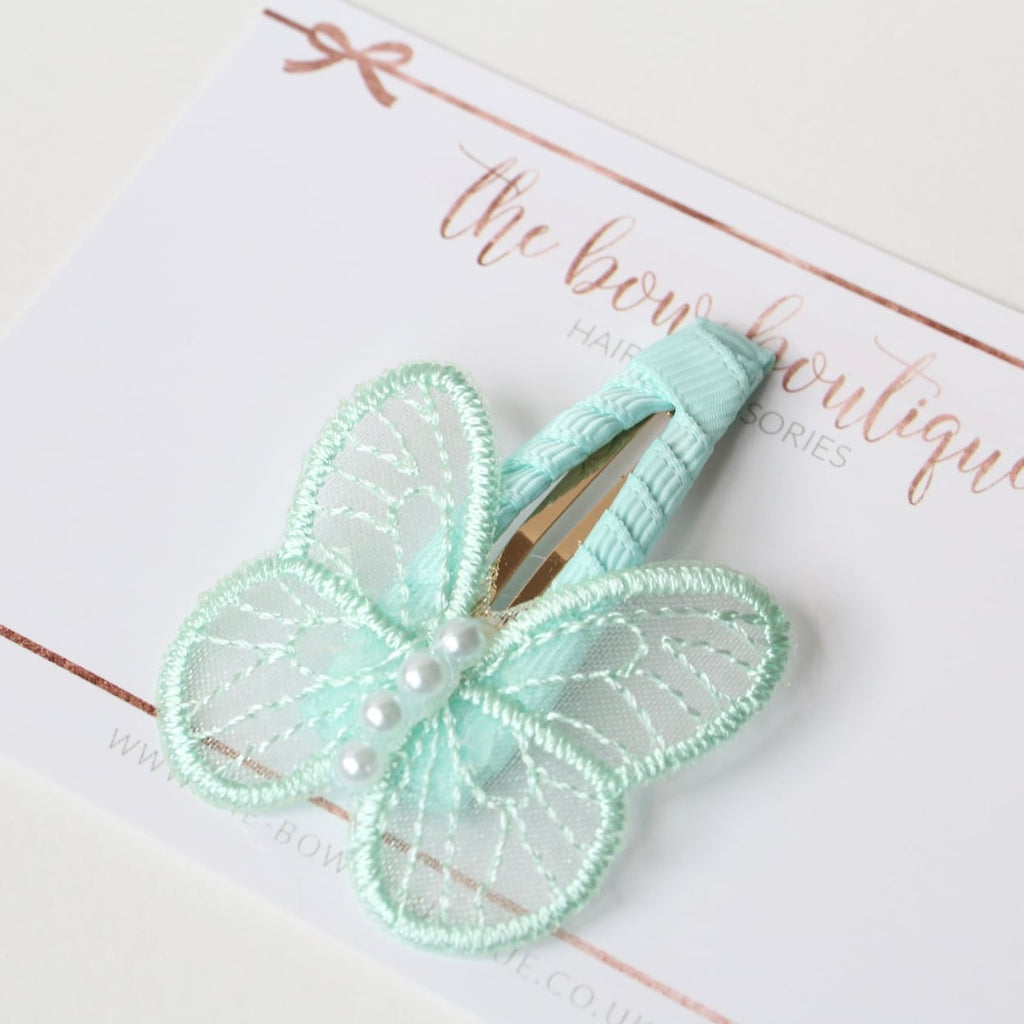 Delicate pearl butterfly snappy clips | 9 colours