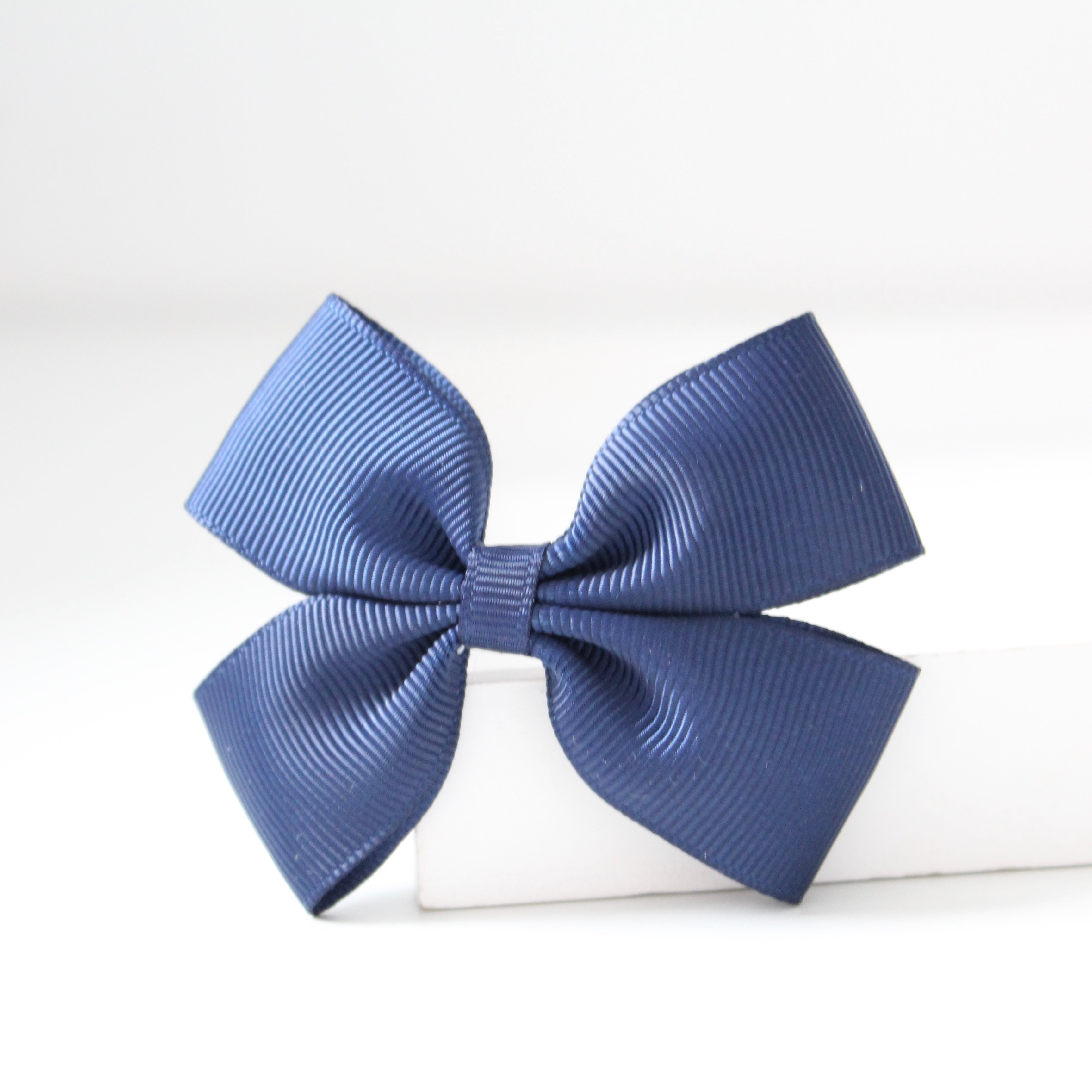 Double pinch ribbon bows | 32 colours | Clip or bobble