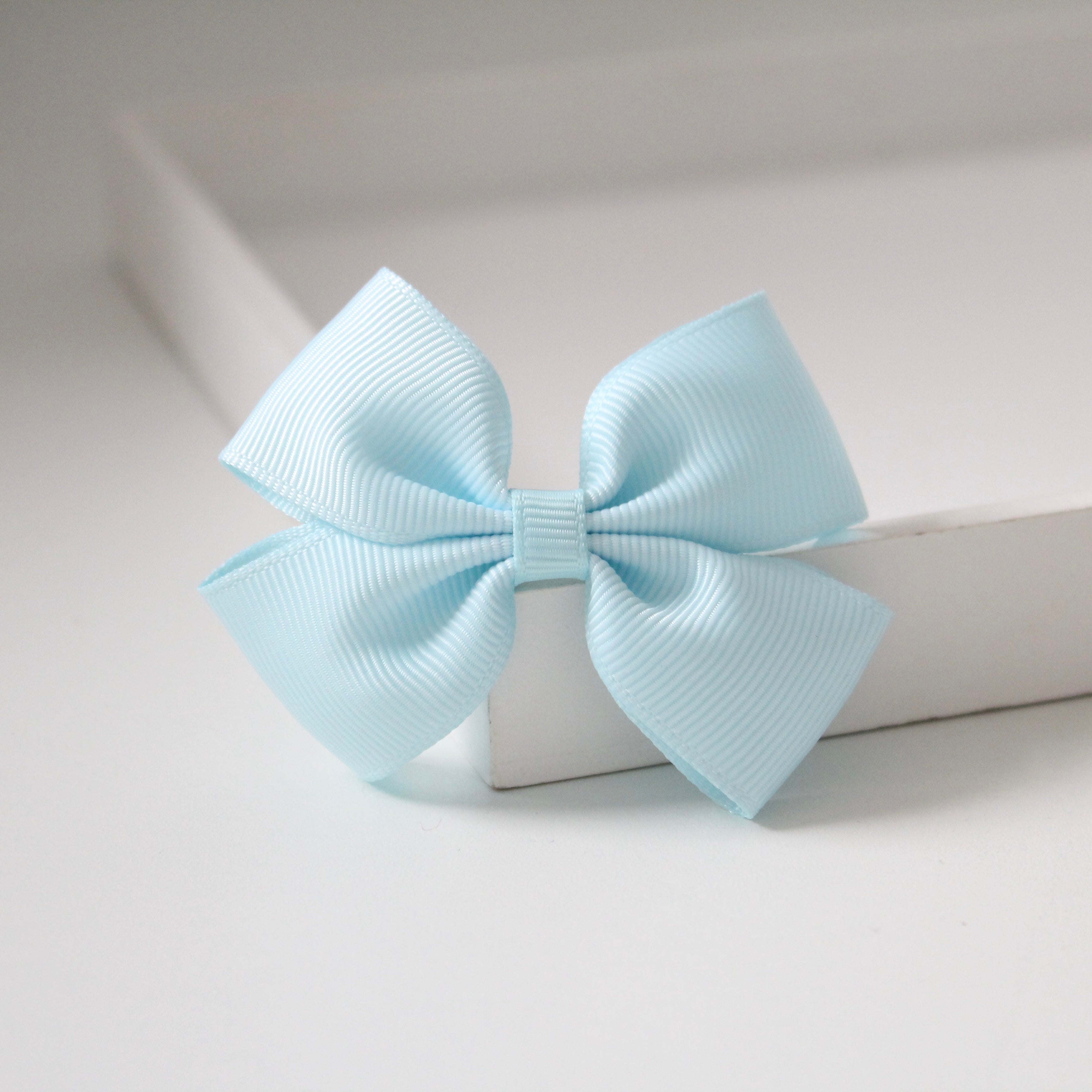Double pinch ribbon bows | 32 colours | Clip or bobble