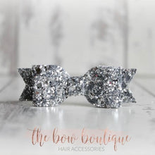 Load image into Gallery viewer, Silver small glitter bows