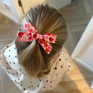Heart timeless bows