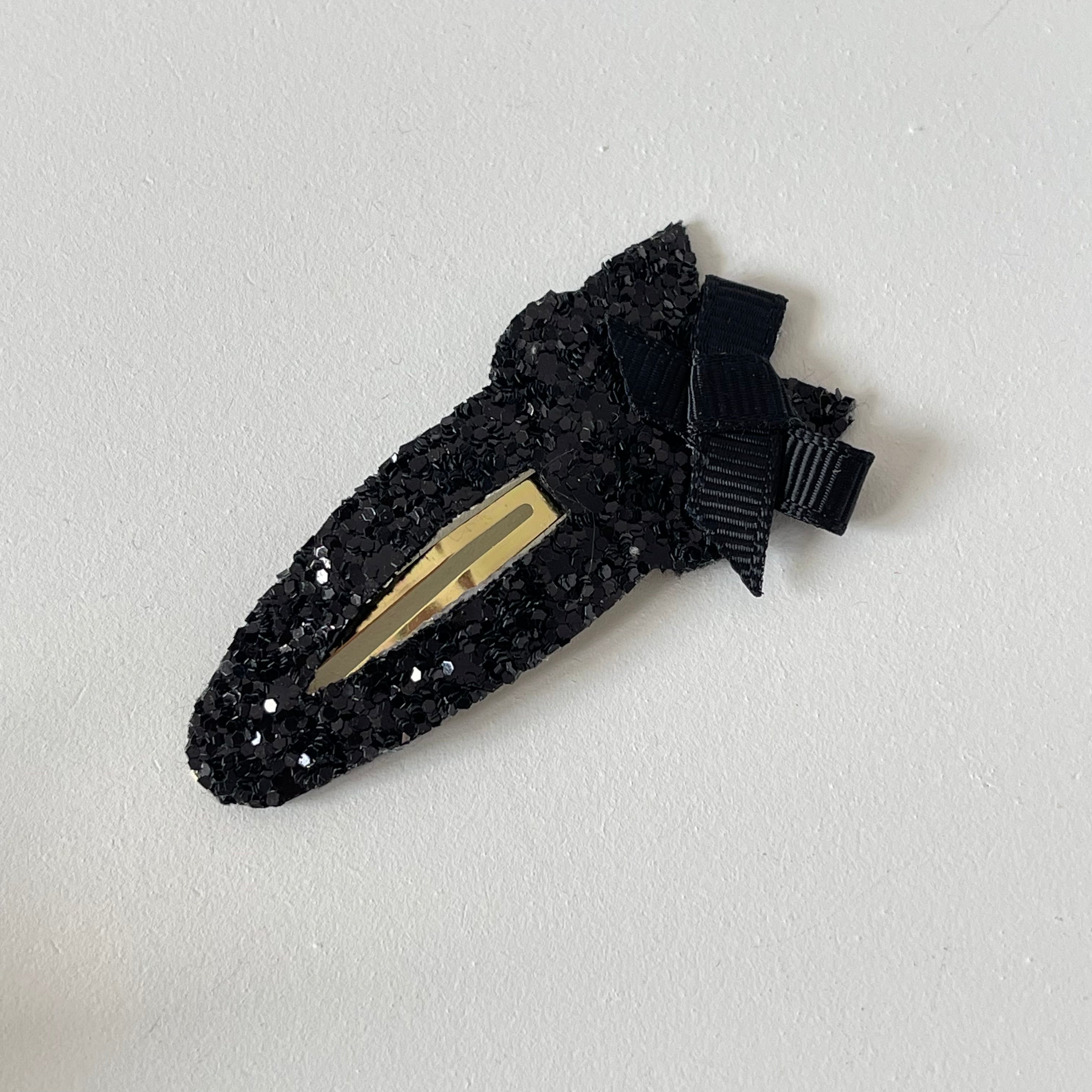 Halloween black cat snappy clip