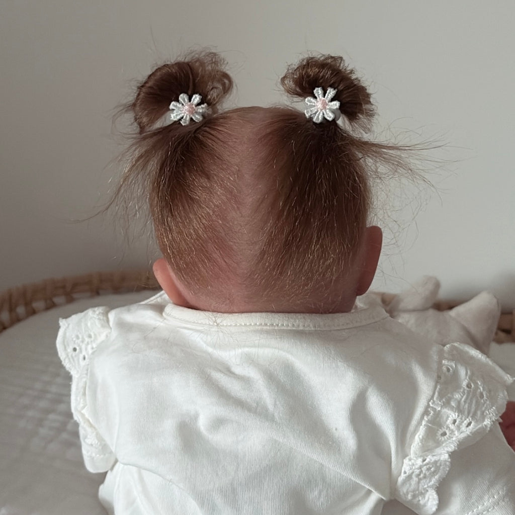 My first delicate bobbles | 9 colours