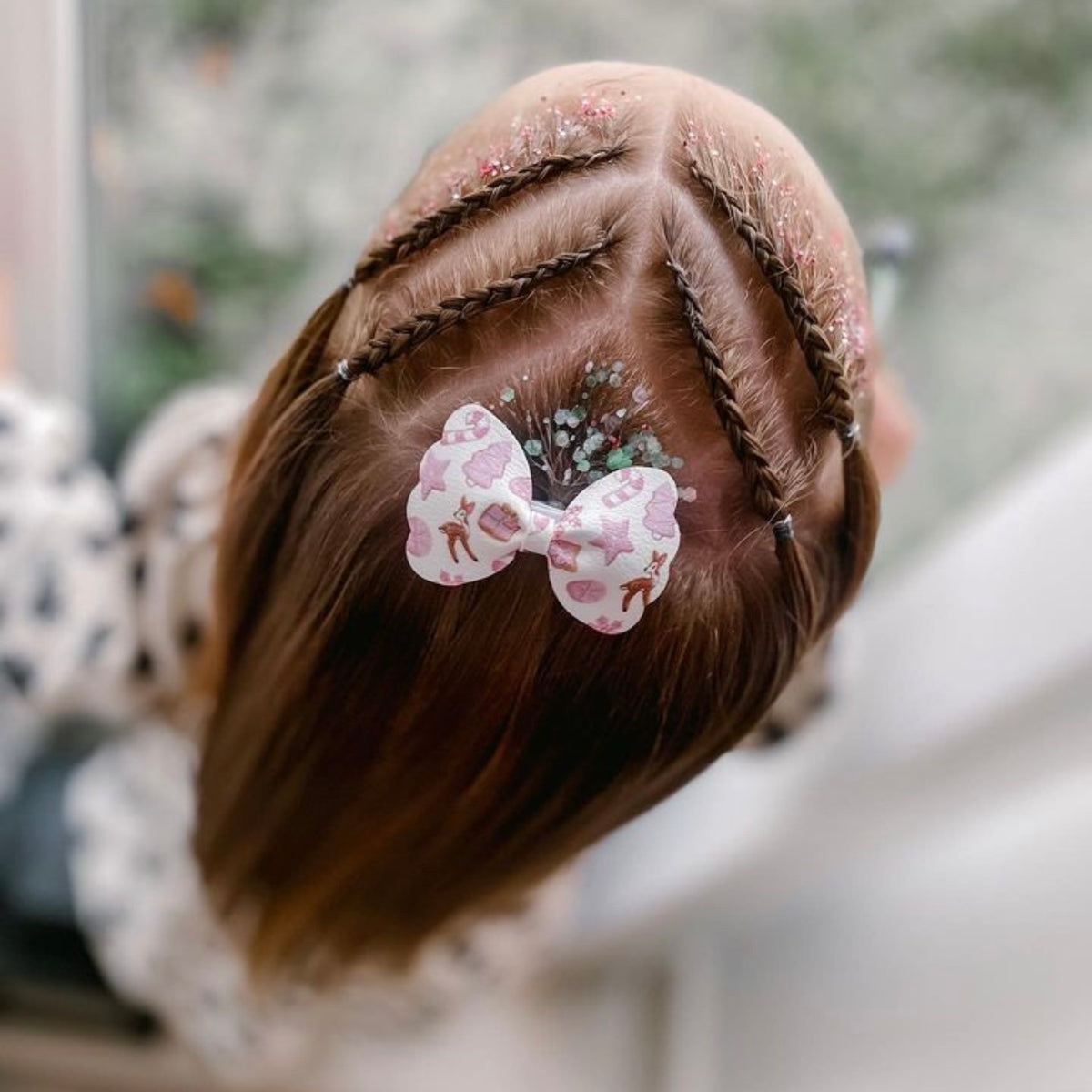 Pinkmas festive friends scalloped bow | Clip or headband