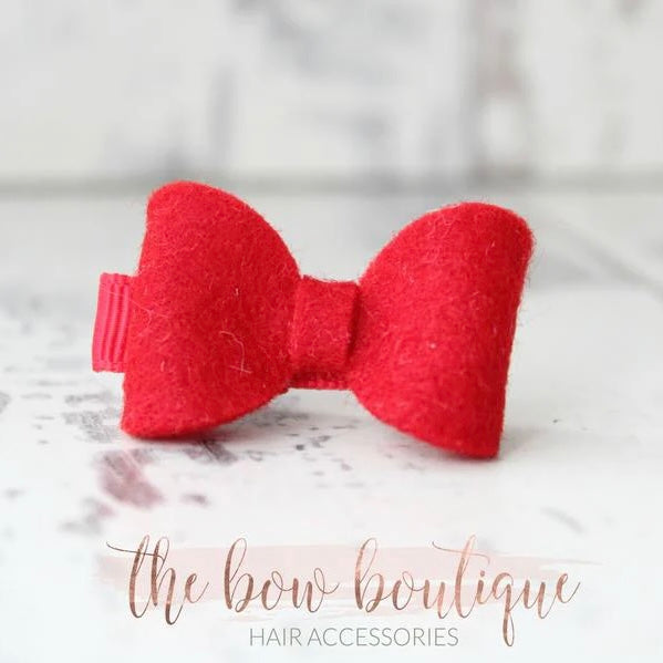 Red mini felt bow clip