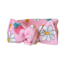 Load image into Gallery viewer, Strawberries &amp; Daisies headwrap - NEW COLOUR
