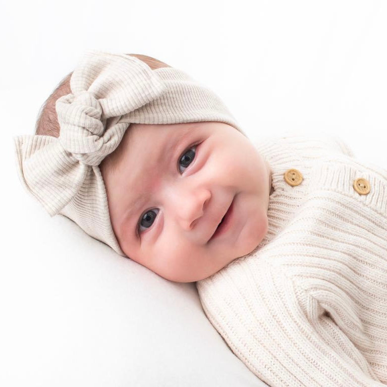 Oatmeal headwrap