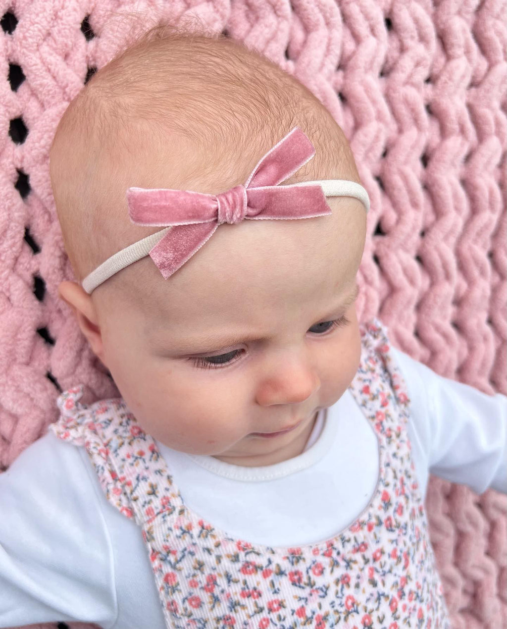 Mini velvet bows | 16 Colours | Clip or headband