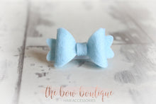 Load image into Gallery viewer, Medium baby felt bows (25 Colours)