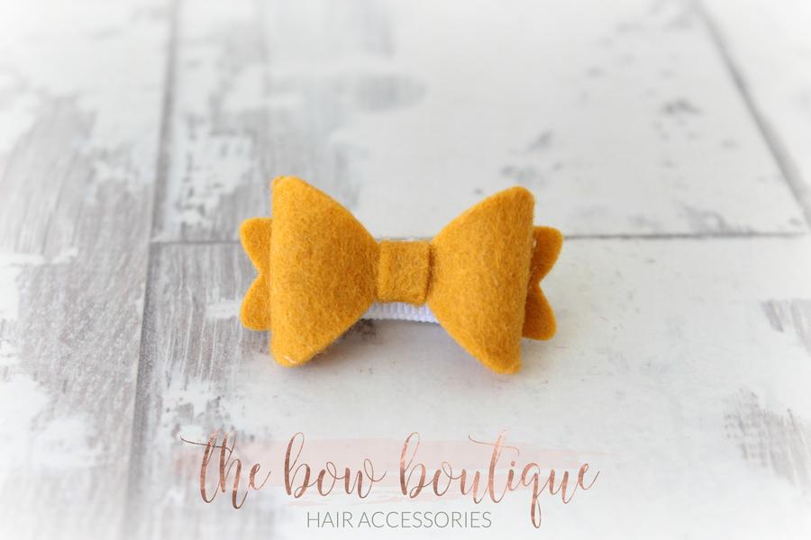 Medium baby felt bows | 25 Colours | Clip, headband or bobble