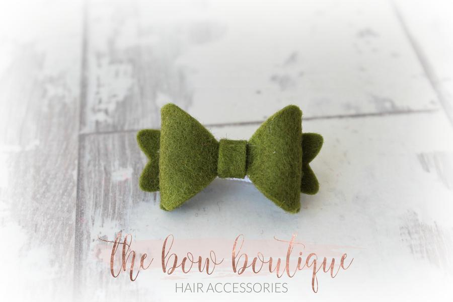 Medium baby felt bows | 25 Colours | Clip, headband or bobble