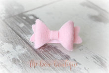 Load image into Gallery viewer, Medium baby felt bows (25 Colours)