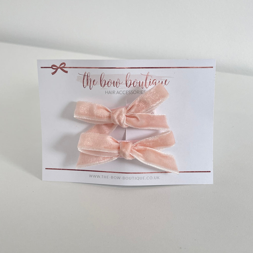Mini velvet bows | 16 Colours | Clip or headband