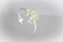 Load image into Gallery viewer, Cream ribbon bow alice band headband