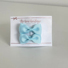 Load image into Gallery viewer, School collection pinch bows
