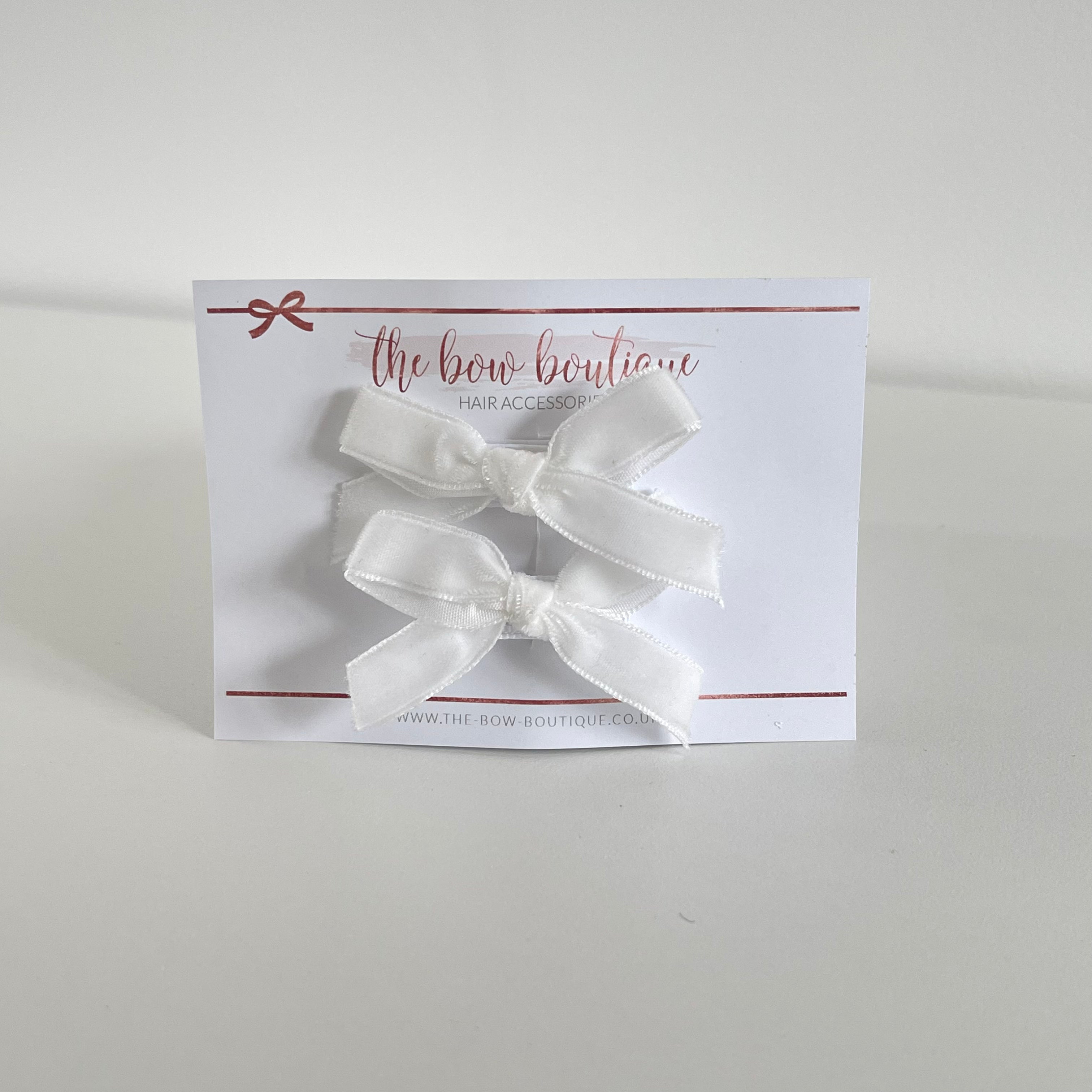 Mini velvet bows | 16 Colours | Clip or headband