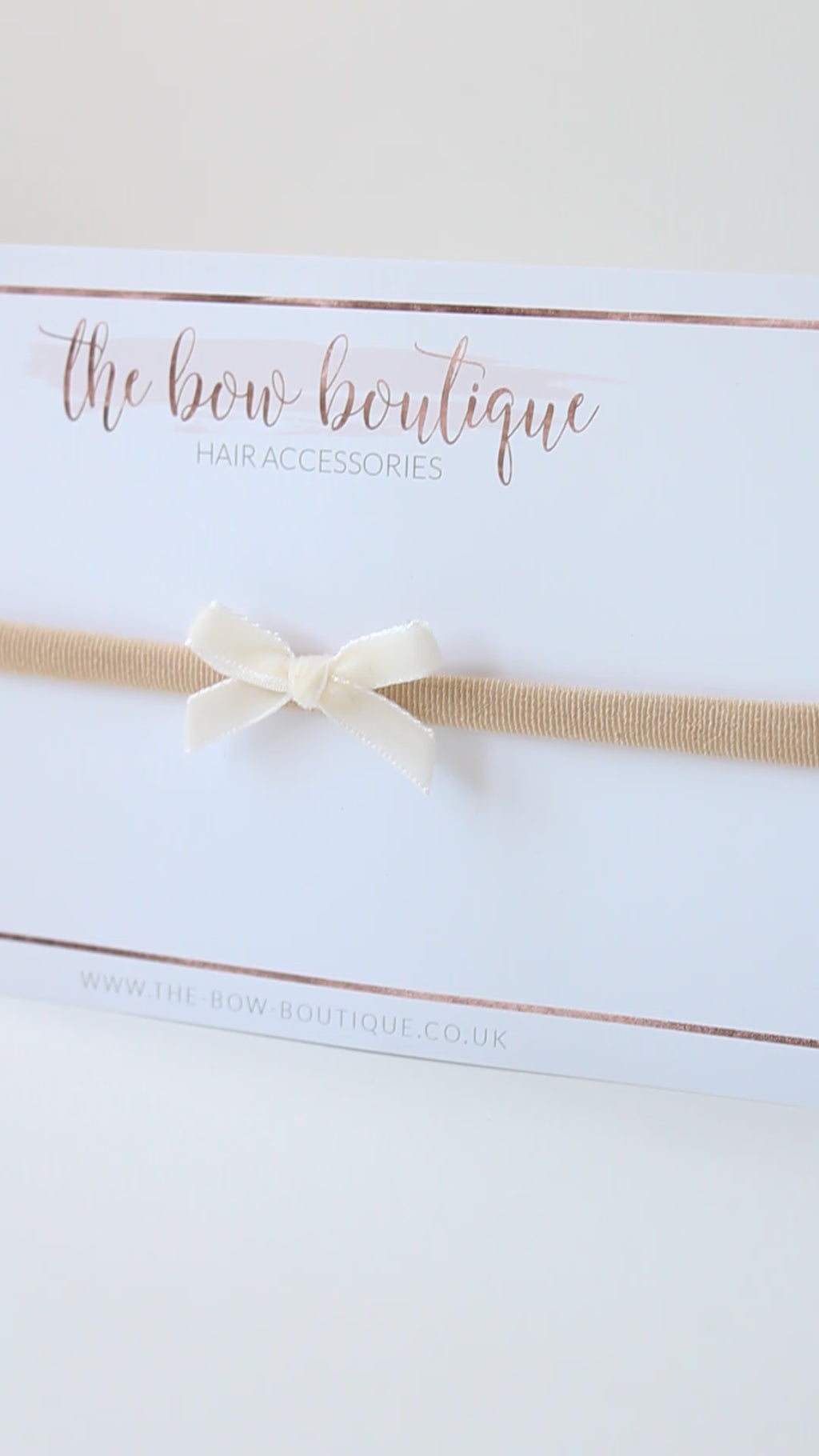 My petite velvet bow | 6 colours | Clips & headbands