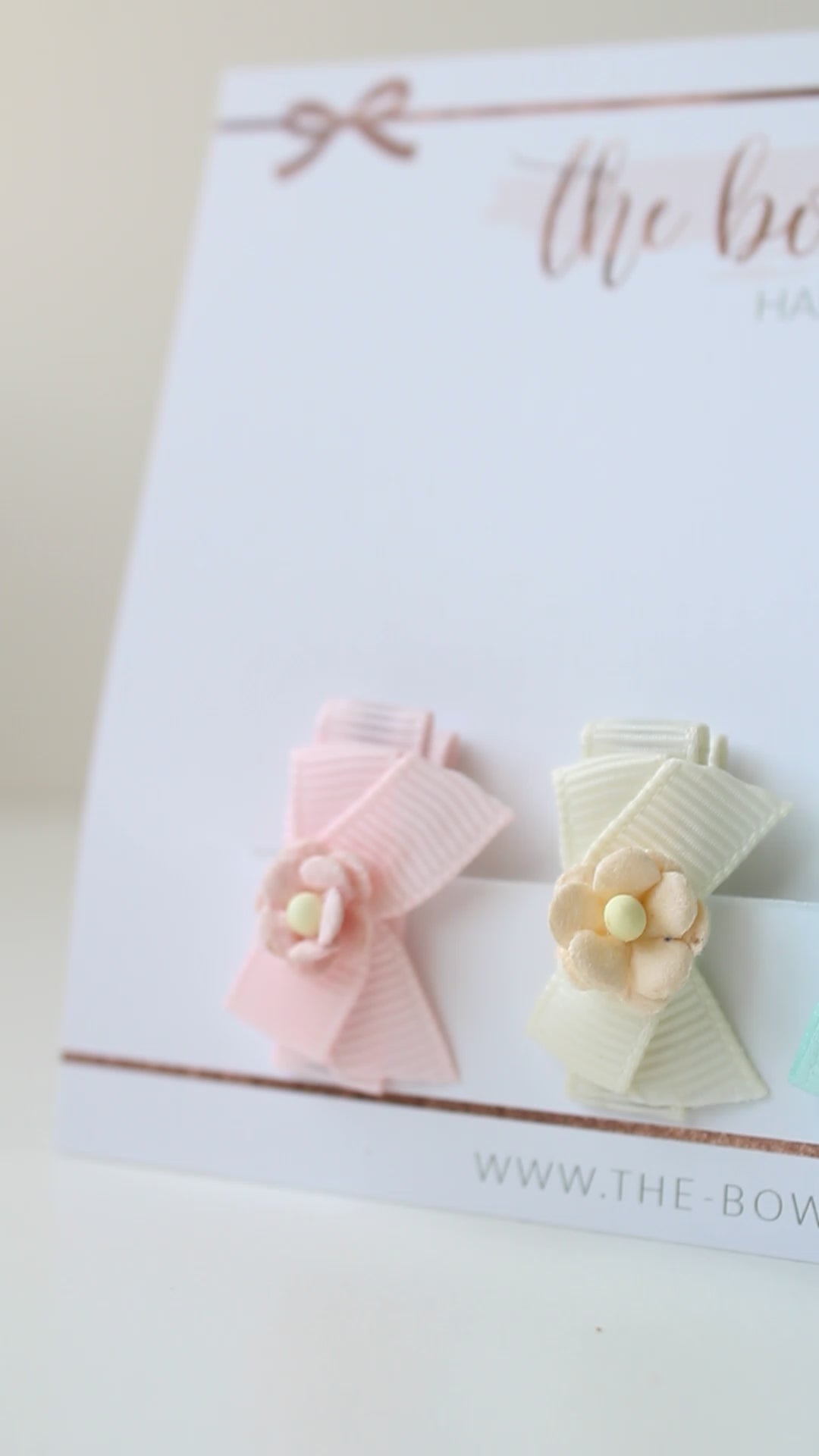 Darling petite flower set | Clips or bobbles