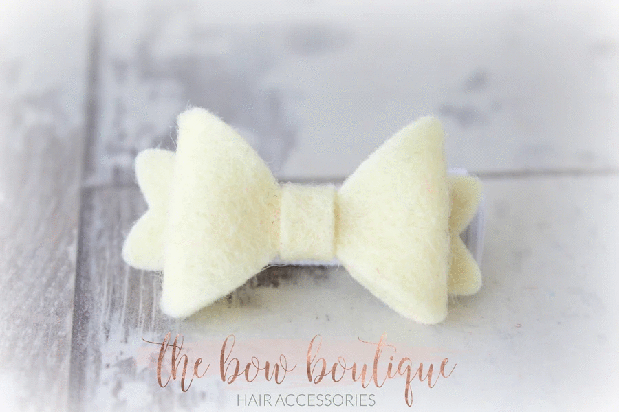 Medium baby felt bows | 25 Colours | Clip, headband or bobble
