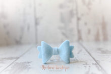 Load image into Gallery viewer, Medium baby felt bows (25 Colours)