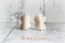 Load image into Gallery viewer, Medium deluxe felt bows (25 Colours)