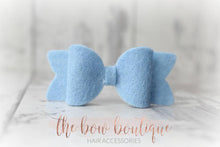 Load image into Gallery viewer, Small chunky felt bows (25 Colours)