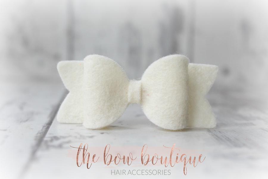 Small chunky felt bows | 25 Colours | Clip or headband