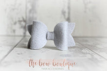 Load image into Gallery viewer, Medium deluxe felt bows (25 Colours)