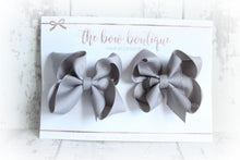 Load image into Gallery viewer, Ribbon pigtail bow clip sets (28 Colours)