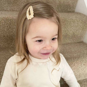 Glitter scalloped snappy clips - (25 Colours)