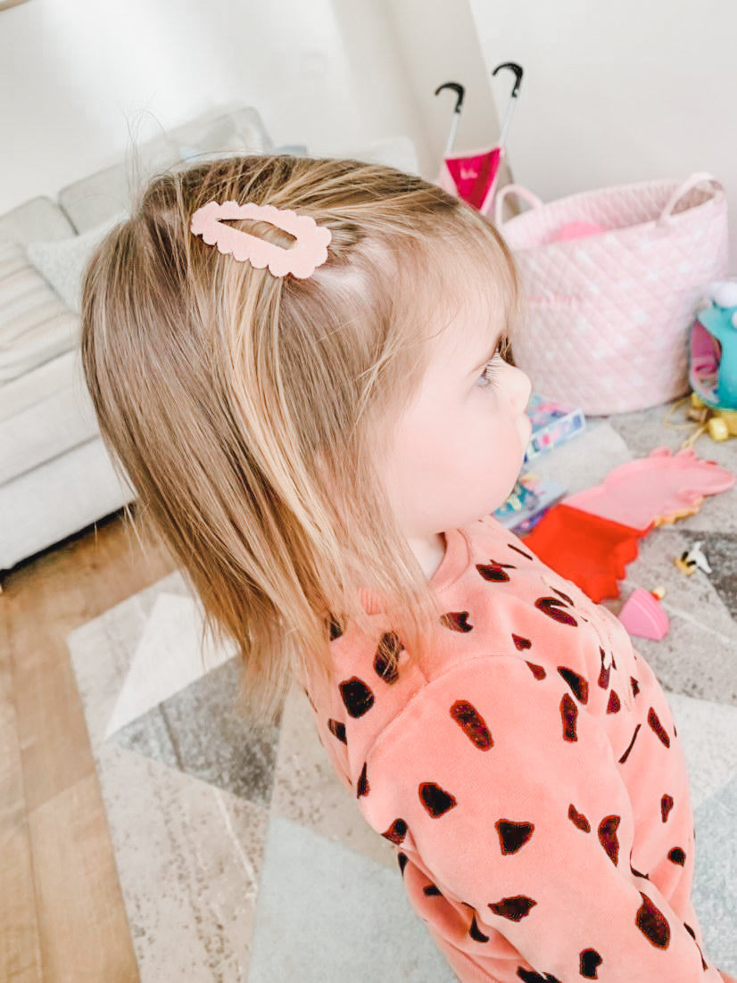 Glitter scalloped snappy clips | 20 Colours