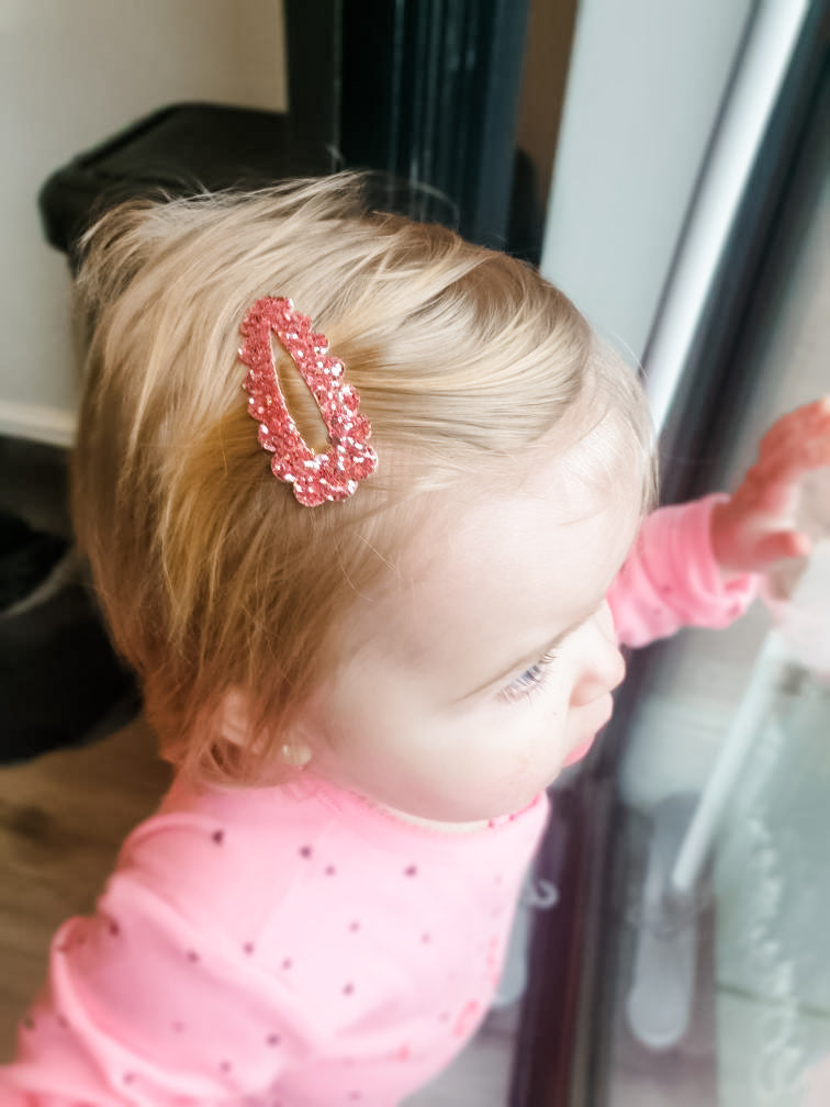Glitter scalloped snappy clips | 20 Colours