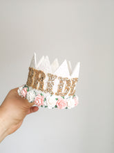 Load image into Gallery viewer, Bride hen crown headband