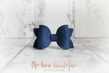 Load image into Gallery viewer, Medium deluxe felt bows (25 Colours)