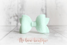 Load image into Gallery viewer, Medium deluxe felt bows (25 Colours)