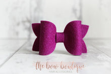 Load image into Gallery viewer, Medium deluxe felt bows (25 Colours)