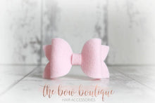 Load image into Gallery viewer, Medium deluxe felt bows (25 Colours)