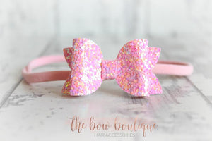 Mini deluxe glitter bows (25 Colours)