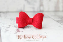 Load image into Gallery viewer, Red mini felt bow clip
