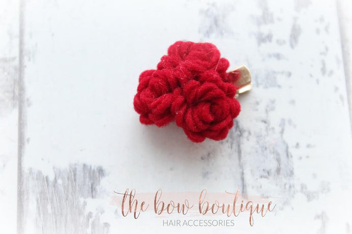 Red cluster felt bow clip