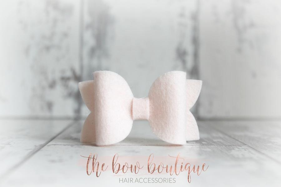 Medium deluxe felt bows | 25 Colours | Clip or headband