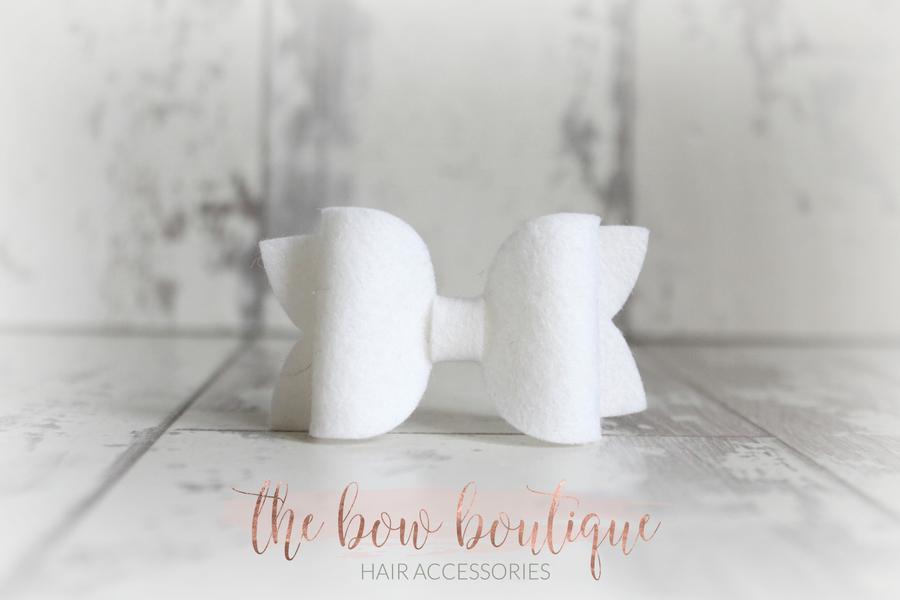 Medium deluxe felt bows | 25 Colours | Clip or headband
