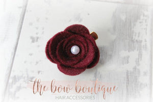 Large felt flower clips with pearl (26 Colours)