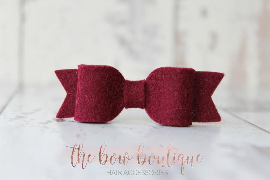 Small felt bows | 25 Colours | Clip or headband