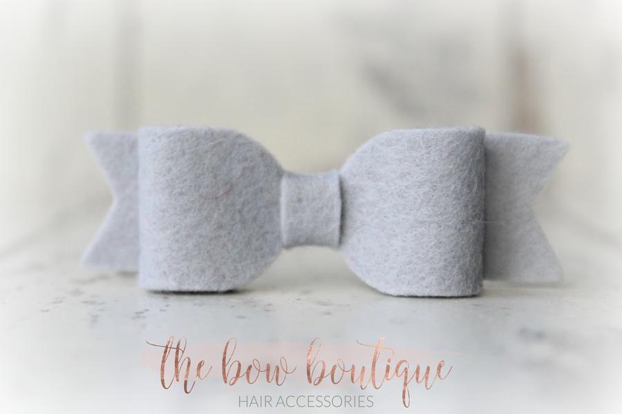 Small felt bows | 25 Colours | Clip or headband