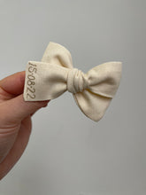 Load image into Gallery viewer, Mini sweetheart bows - 10 Colours