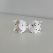 Load image into Gallery viewer, Small chunky bunny &amp; carrot bows - Easter