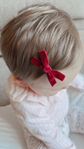 My first mini velvet bows - 10 Colours