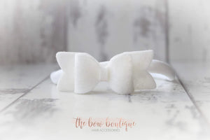 Small chunky felt bows (25 Colours)